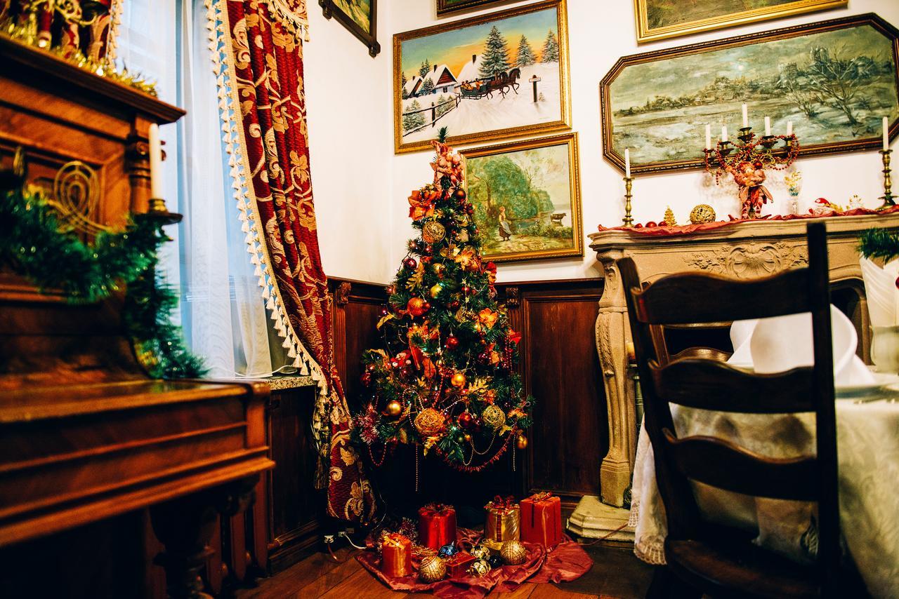 Antique House Hotel Dubno Kültér fotó