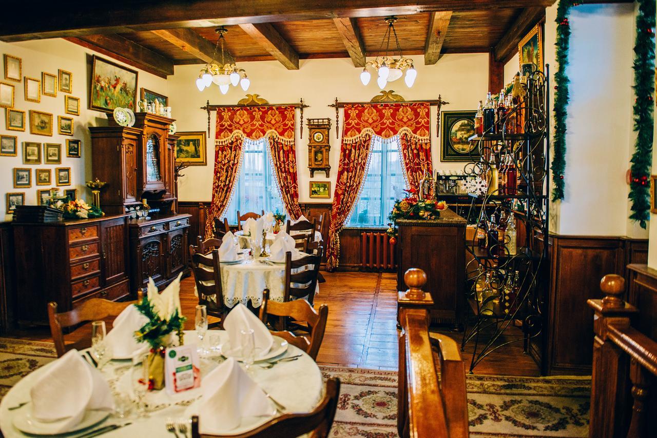 Antique House Hotel Dubno Kültér fotó
