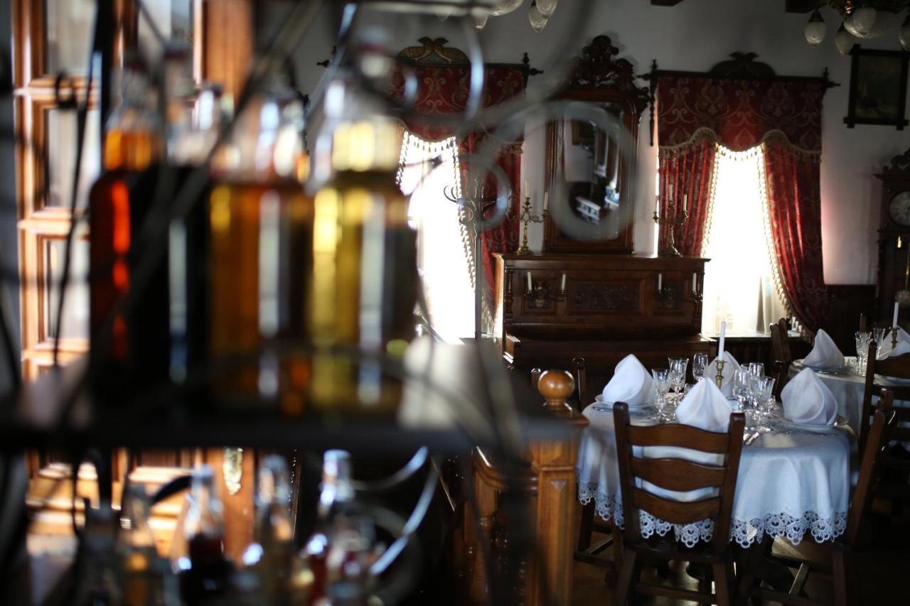 Antique House Hotel Dubno Kültér fotó